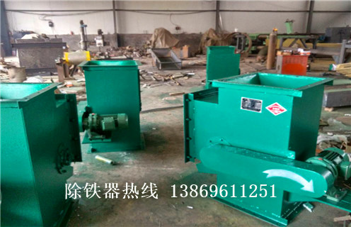管道除鐵器，吉林液體管道除鐵器_吉林液體管道除鐵器廠家應(yīng)用安裝示意圖型12000高斯_可定制工作原理